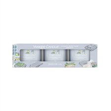 Bild von A CALM & QUIET PLACE SIGNATURE 3 PACK FILLED VOTIVE